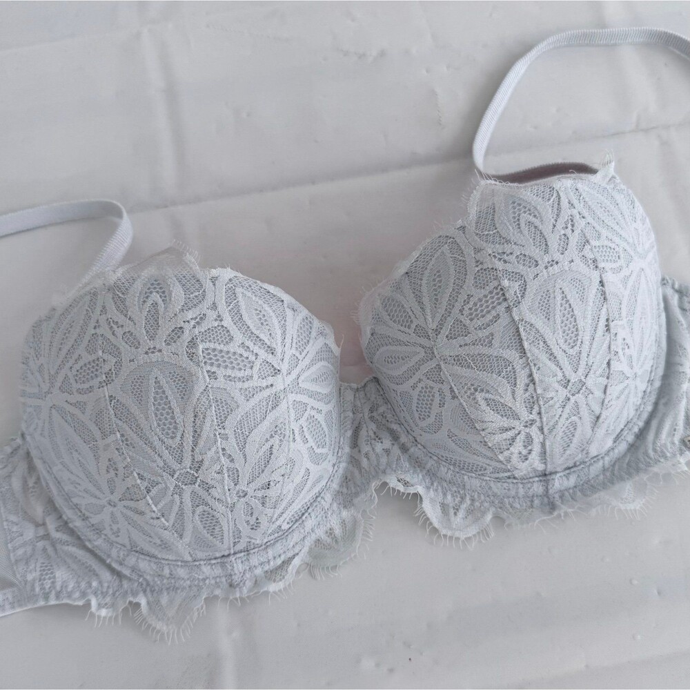 PINK Victoria's Secret Date Push Up Bra 32D Lt Gray Lace Pigeonnant Rendez-Vous